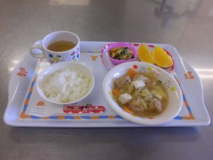 白菜と肉団子スープ