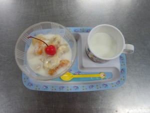 今日の給食　冷しゃぶ野菜添え